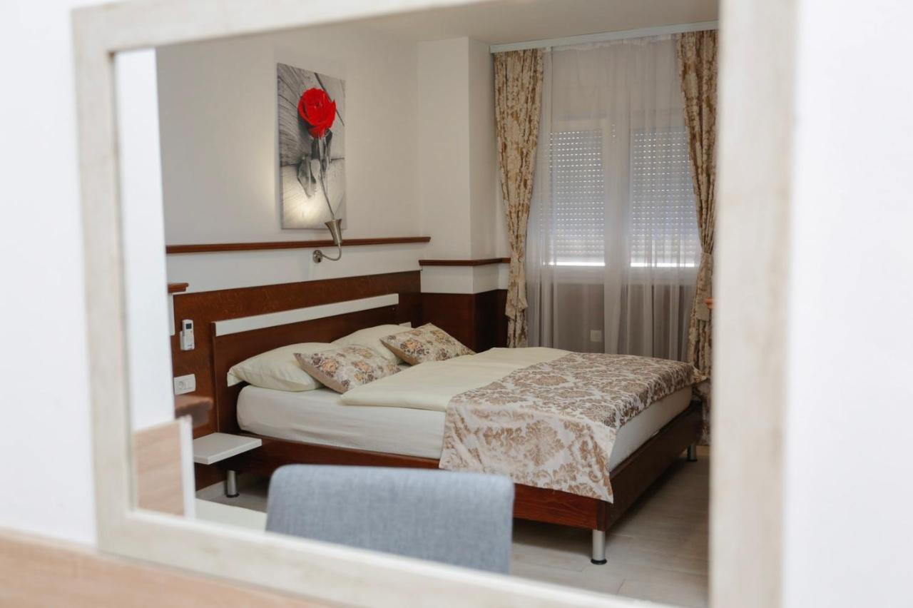 Hotel - Villa Lejla Мостар Екстер'єр фото